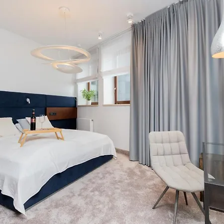 公寓 Sea Towers 15th Floor With Sea View By Renters Prestige 格丁尼亚