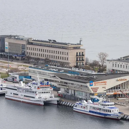 Apartment Sea Towers 15th Floor With Sea View By Renters Prestige Gdynia