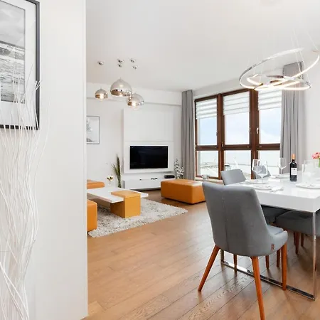 Sea Towers 15th Floor With Sea View By Renters Prestige * 格丁尼亚