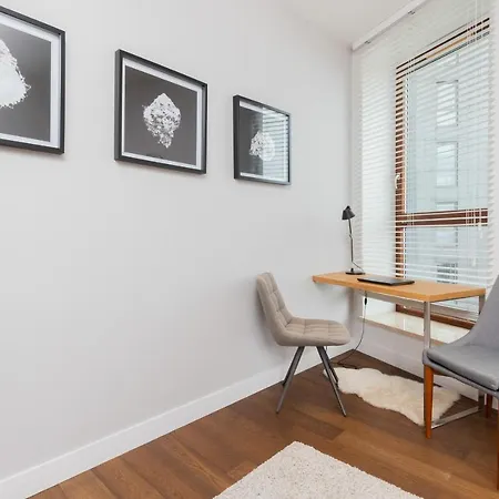 Апартаменты Sea Towers 15th Floor With Sea View By Renters Prestige Гдыня