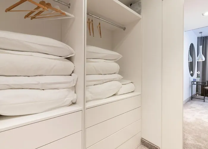 Sea Towers 15th Floor With Sea View By Renters Prestige Apartamento Gdynia